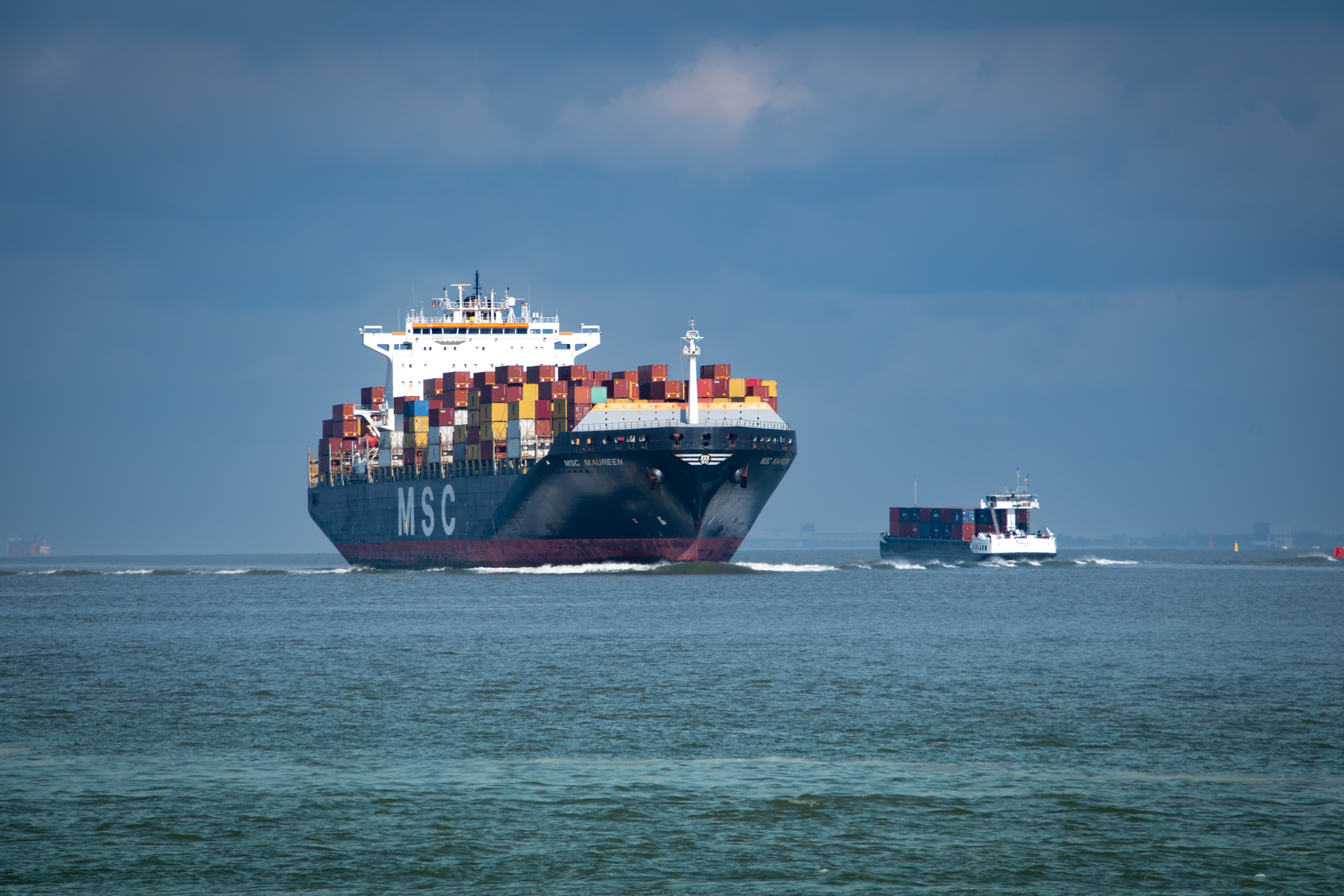Transit international — navire cargo